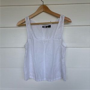 Tahari White Square Neck Tank Top